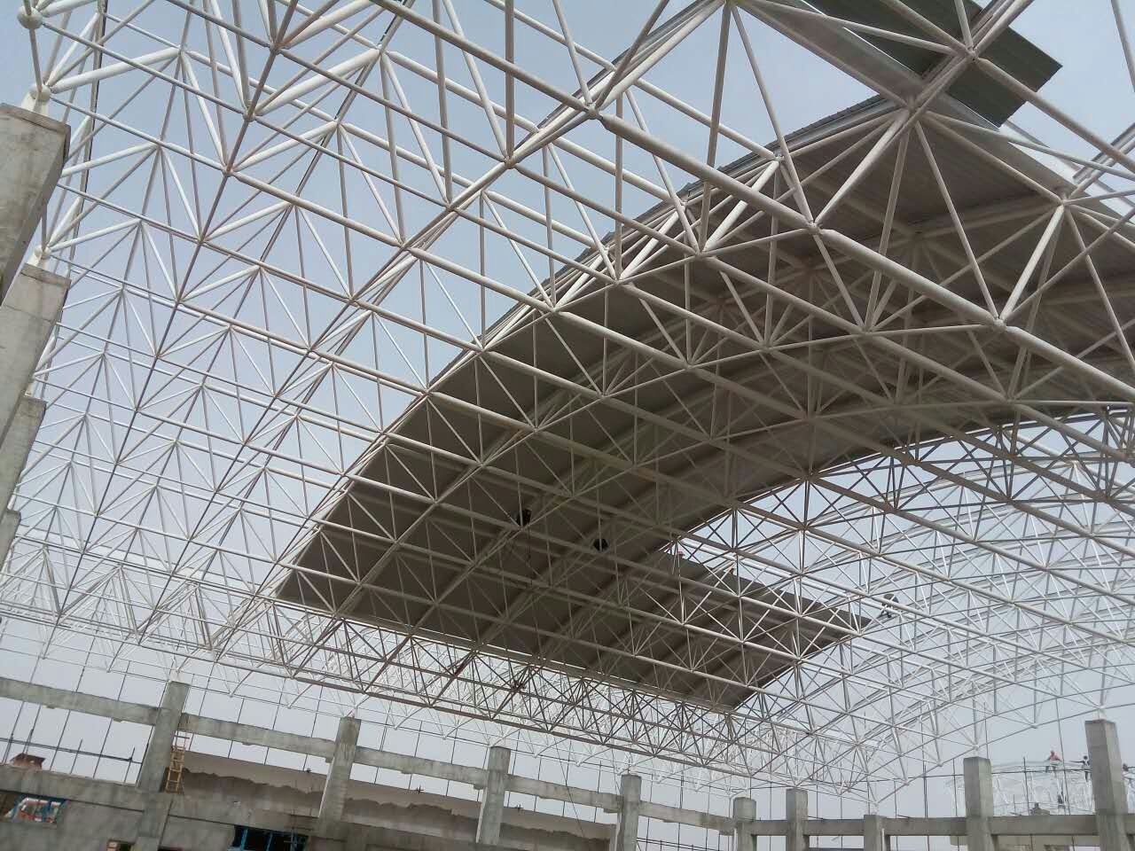 平顶山青岛一汽网架